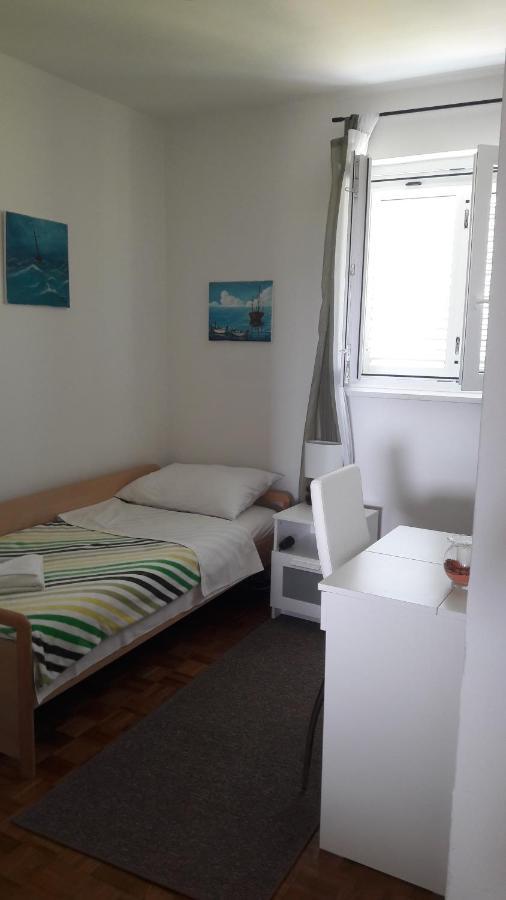 Apartman-Maja-Krk Apartment Krk Town Luaran gambar